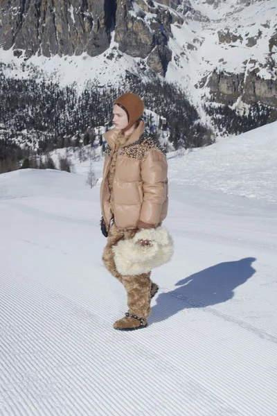 Look 26